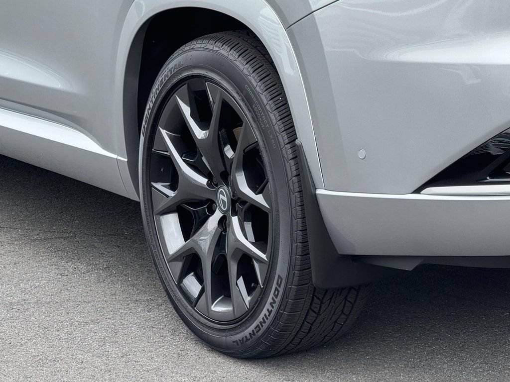 New 2026 Lexus TX 500h AWD image 12