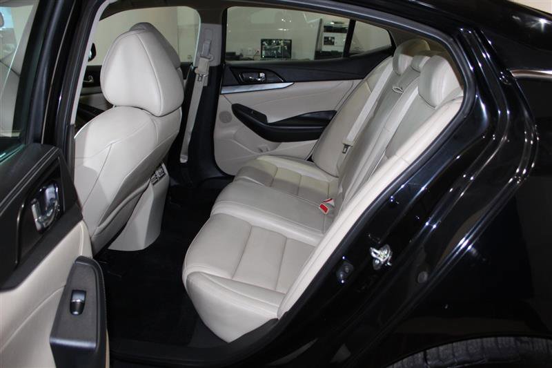 Used 2016 Nissan Maxima 3.5 SV image 25