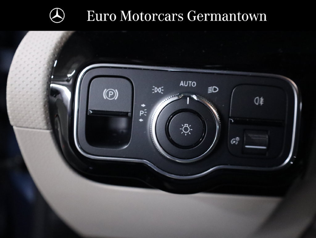 Certified 2023 Mercedes-Benz CLA 250 4MATIC image 15