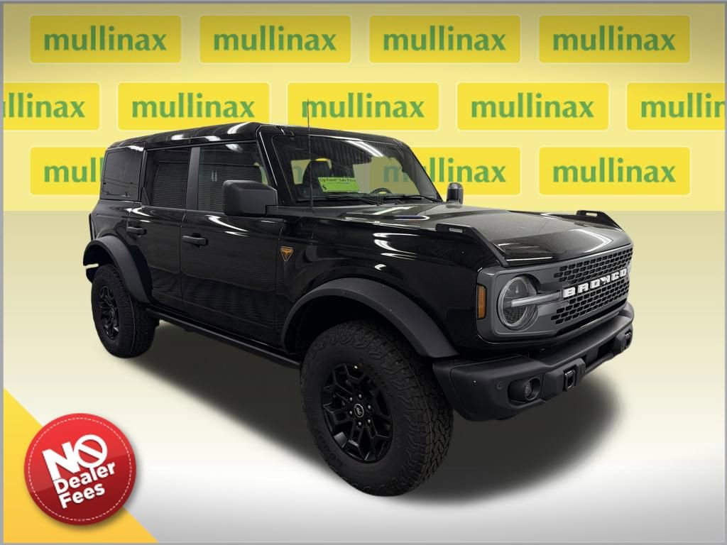 New 2026 Ford Bronco Badlands AWD/4WD image 1