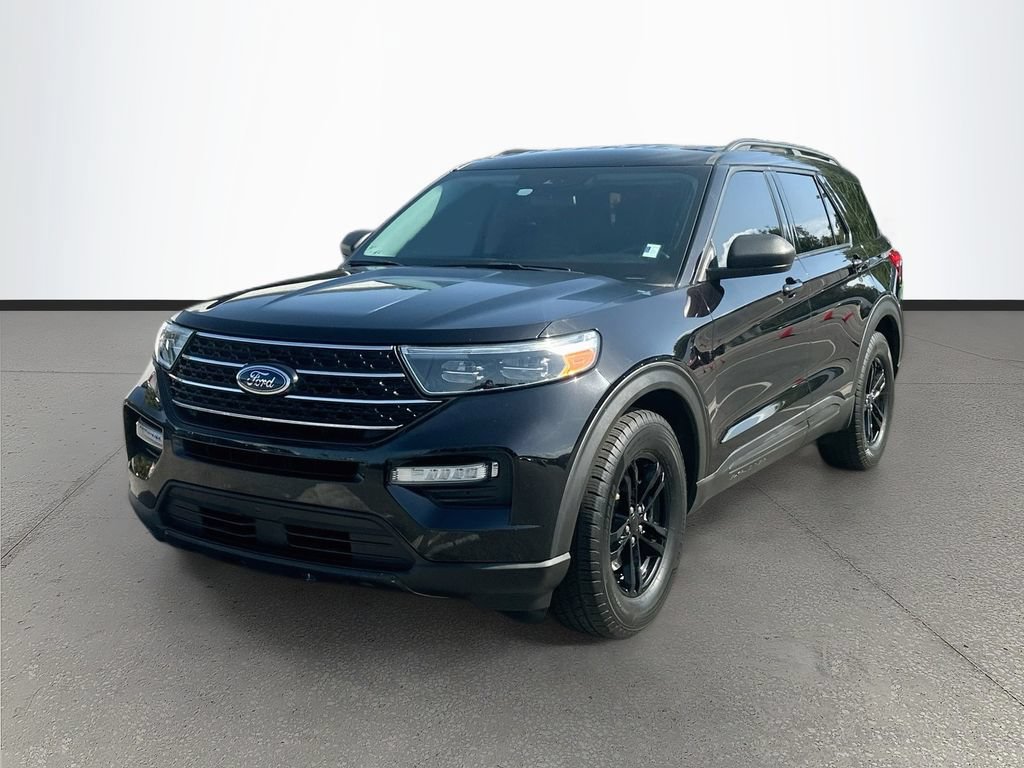 Used 2021 Ford Explorer XLT w/ Equipment Group 202A RWD image 3
