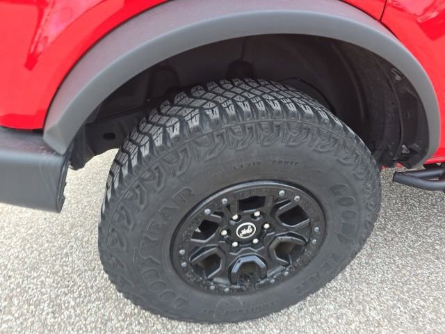 Used 2023 Ford Bronco Wildtrak image 4