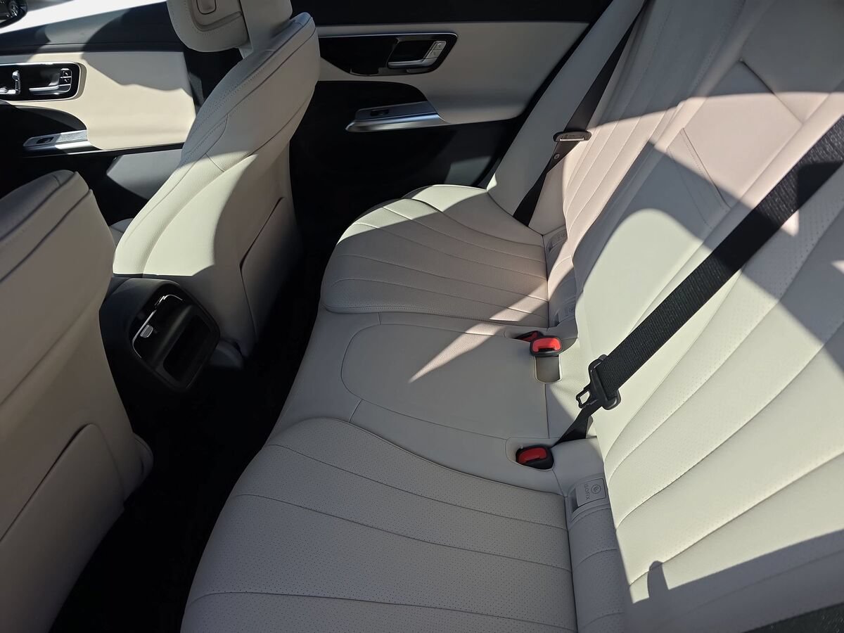 New 2026 Mercedes-Benz E 350 Sedan image 14