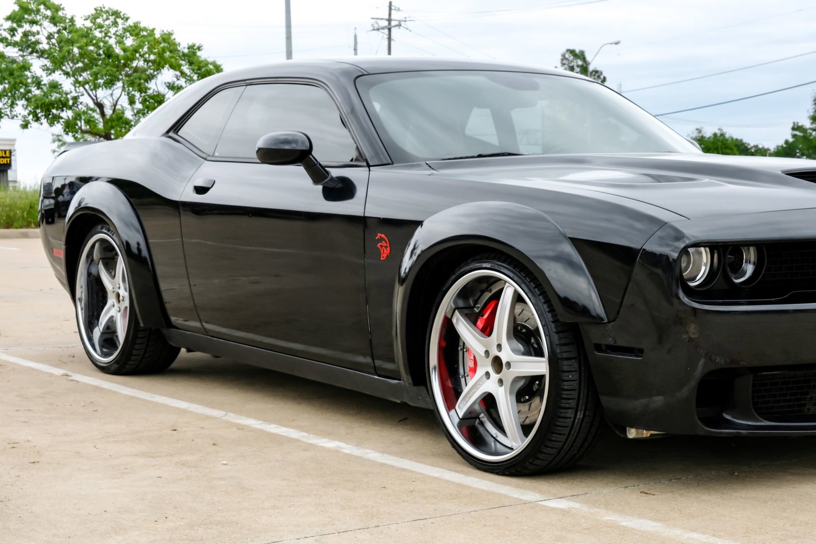 Used 2015 Dodge Challenger SRT Hellcat RWD image 5