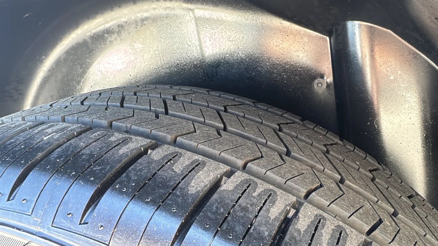 Used 2012 Lincoln MKX FWD w/ Wood Pkg image 40