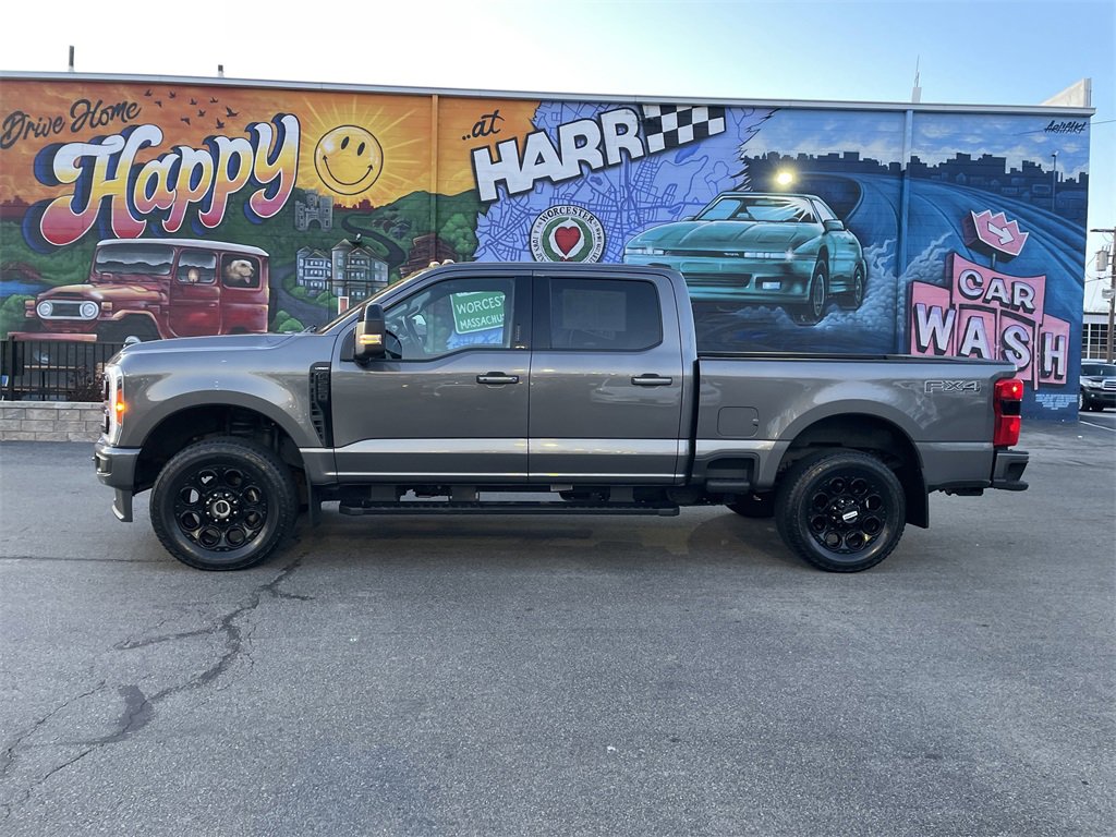 Used 2023 Ford F250 Lariat w/ Black Appearance Package image 2