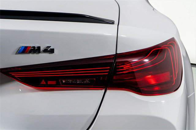 Used 2025 BMW M4 Coupe image 13