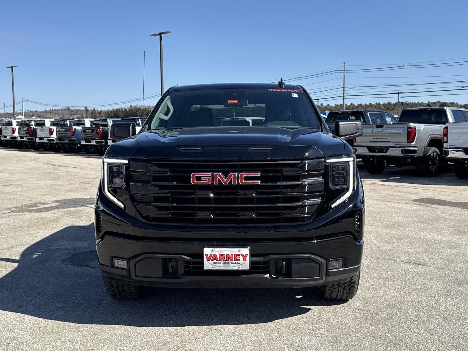 New 2026 GMC Sierra 1500 Elevation image 2