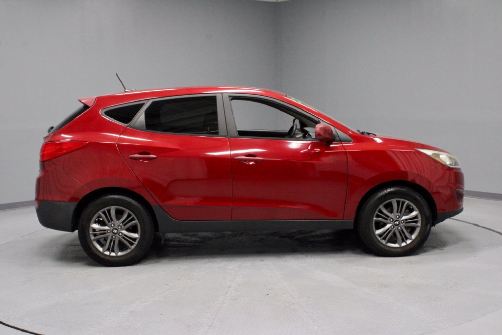 Used 2015 Hyundai Tucson GLS w/ Option Group 02 AWD/4WD image 12