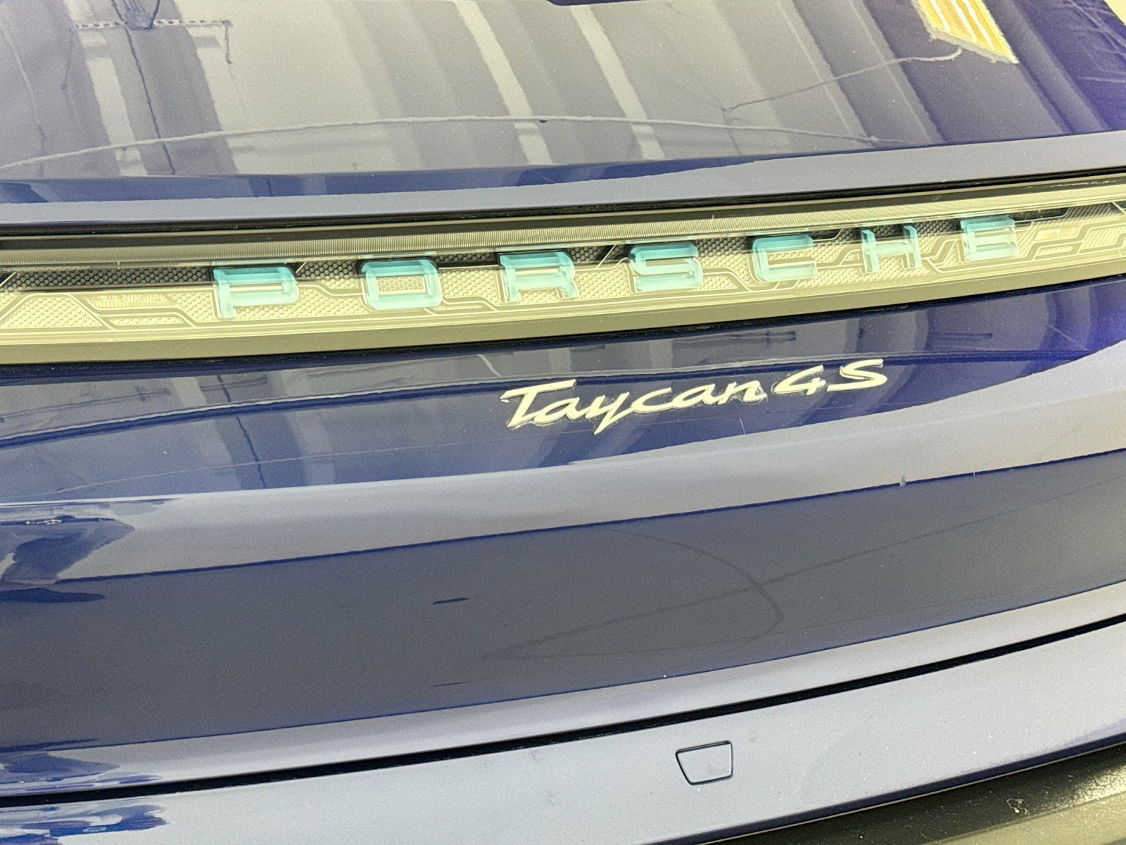 Certified 2023 Porsche Taycan 4S image 24