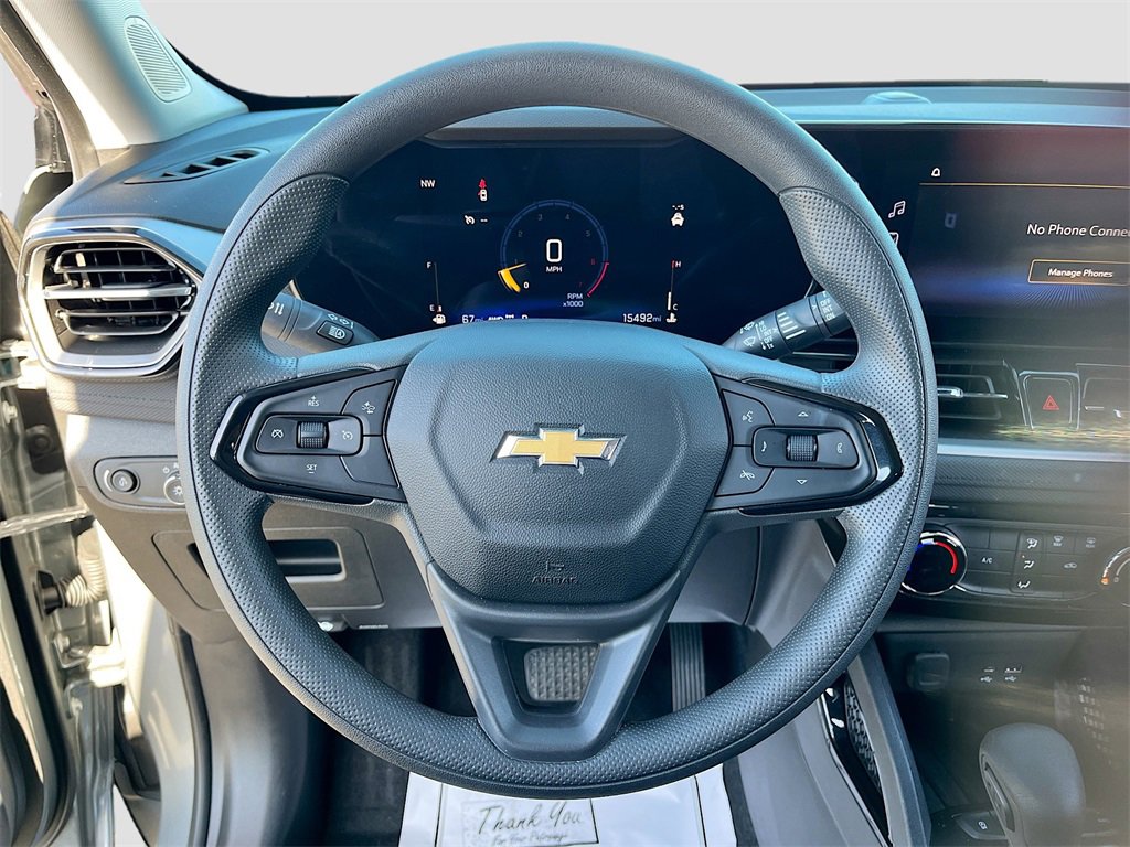 Used 2024 Chevrolet TrailBlazer LT w/ Driver Confidence Package image 11