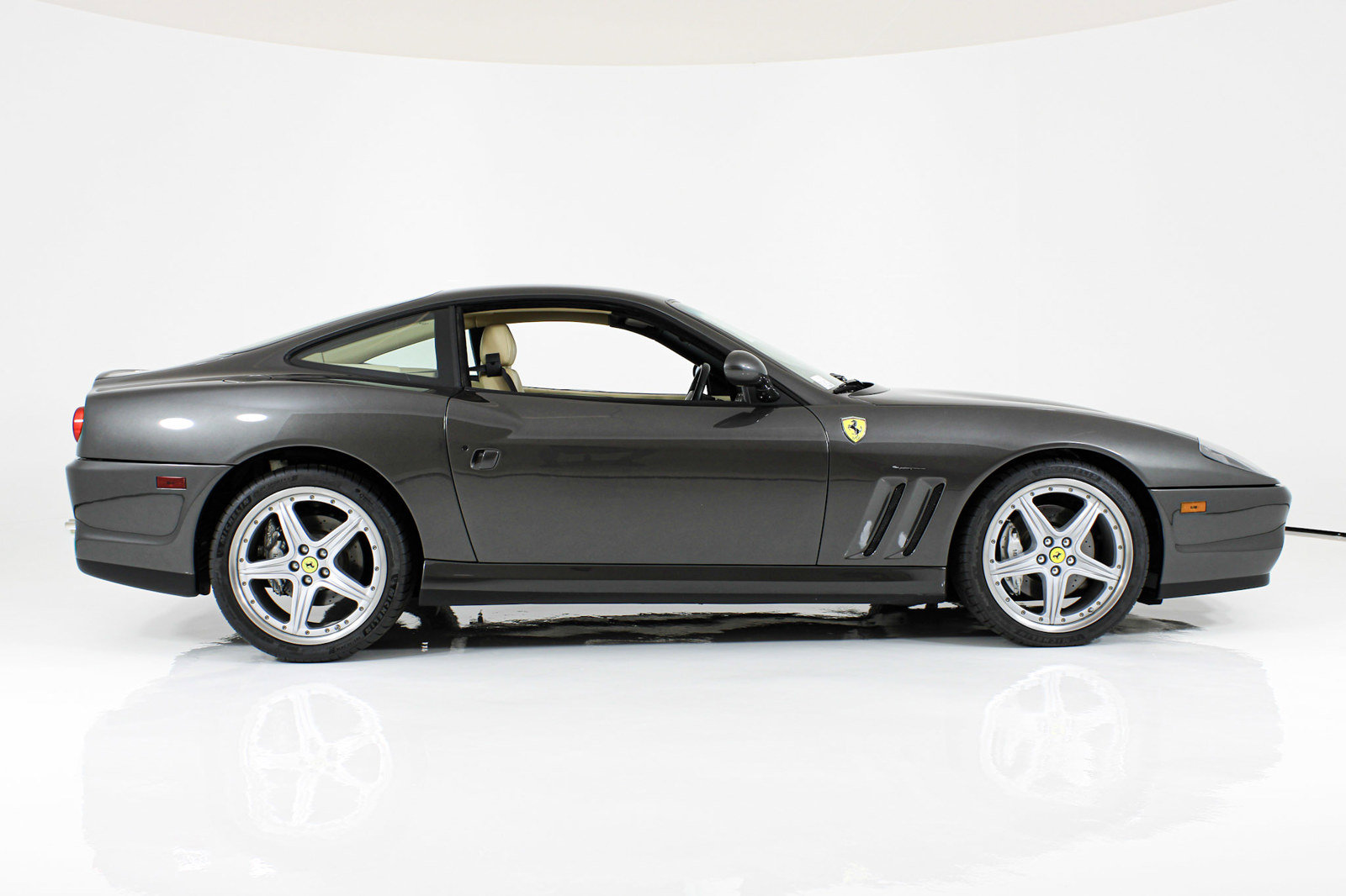 Used 2003 Ferrari 575M Maranello RWD image 8