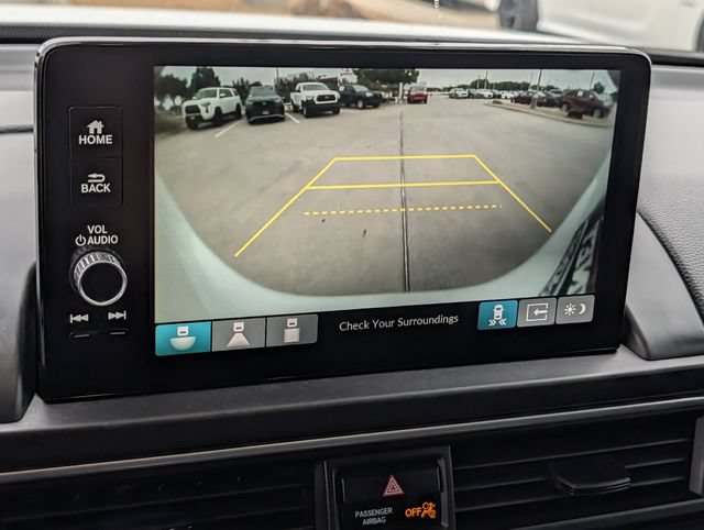 Used 2025 Honda Pilot Touring image 18