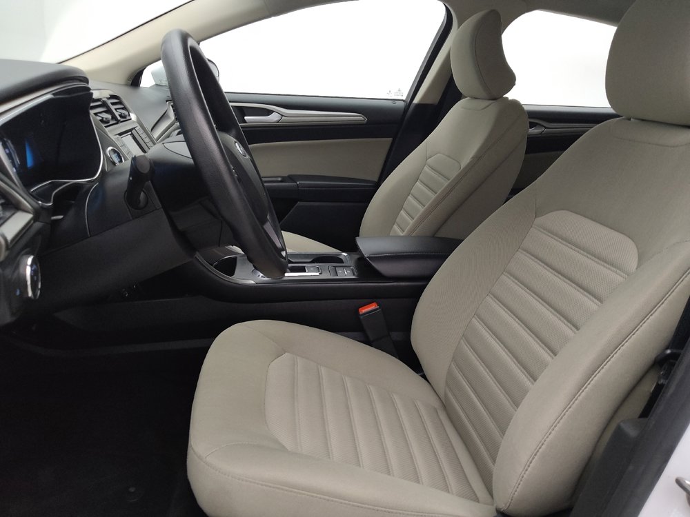 Used 2018 Ford Fusion S image 17