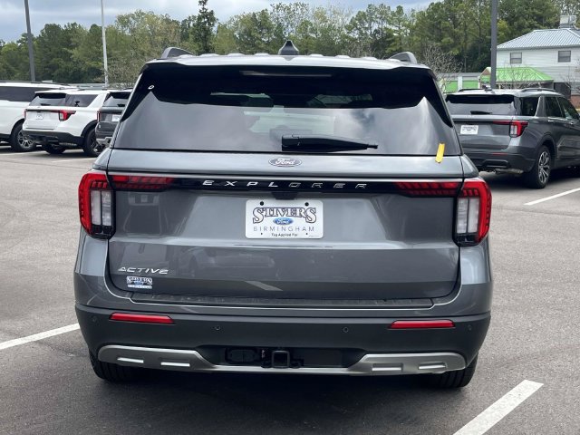 New 2027 Ford Explorer Active w/ Active Comfort Package RWD image 3