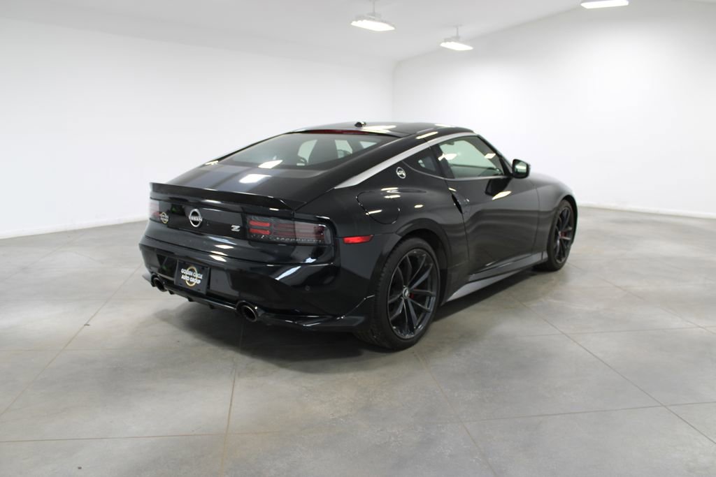 Used 2024 Nissan Z Performance w/ Floor Mat Package image 9