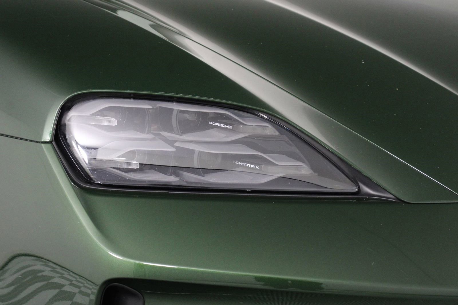 Certified 2026 Porsche Taycan 4S image 26