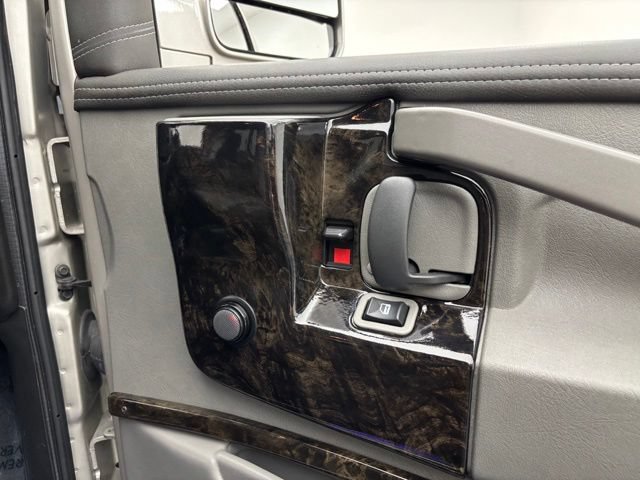 Used 2021 Chevrolet Express 2500 LS w/ Enhanced Convenience Package RWD image 20