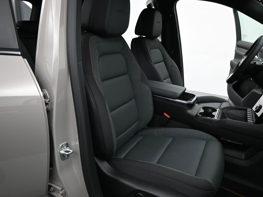 New 2026 GMC Terrain AT4 w/ Convenience Package III image 26