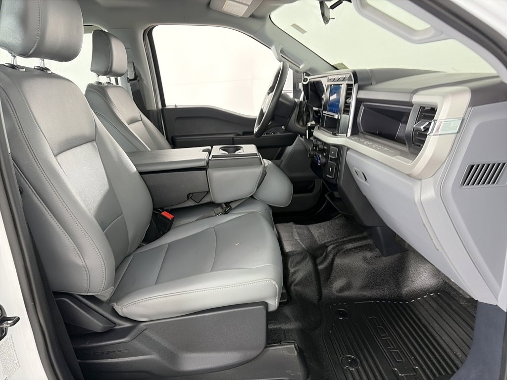 Used 2023 Ford F350 XL image 28