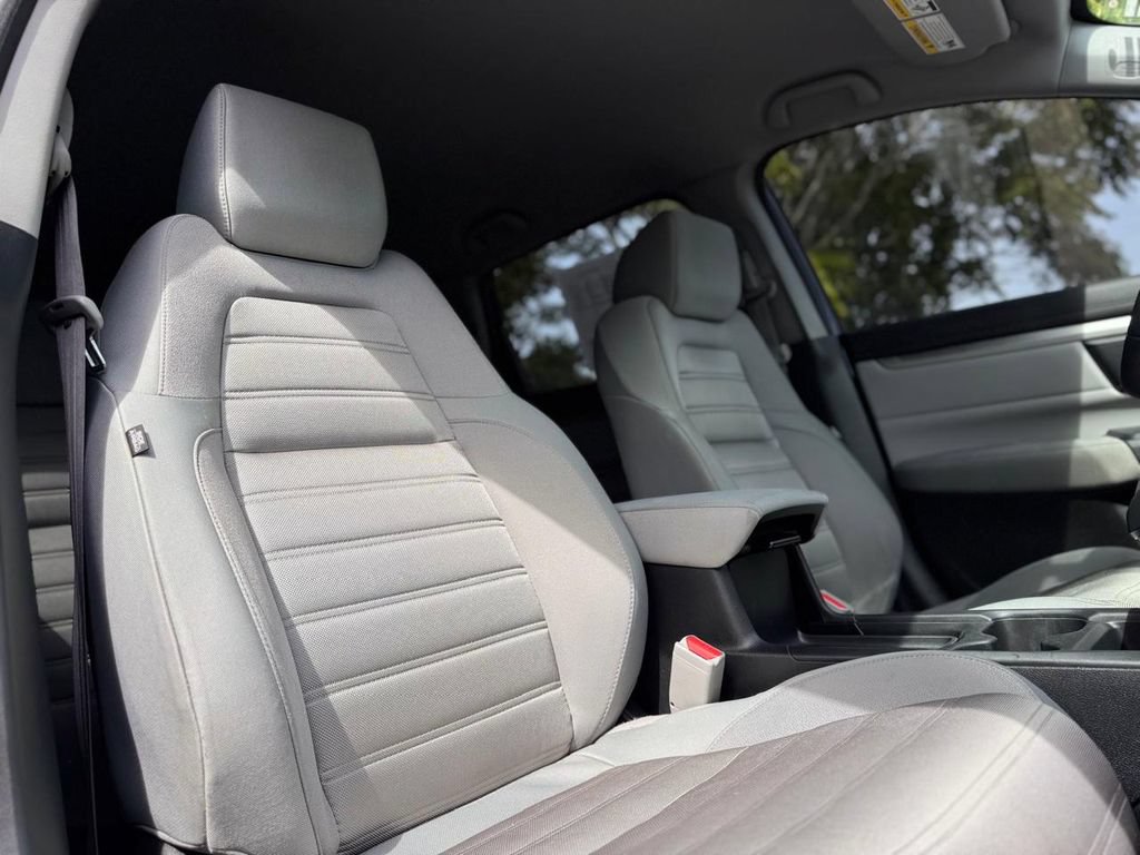 Used 2018 Honda CR-V LX image 28