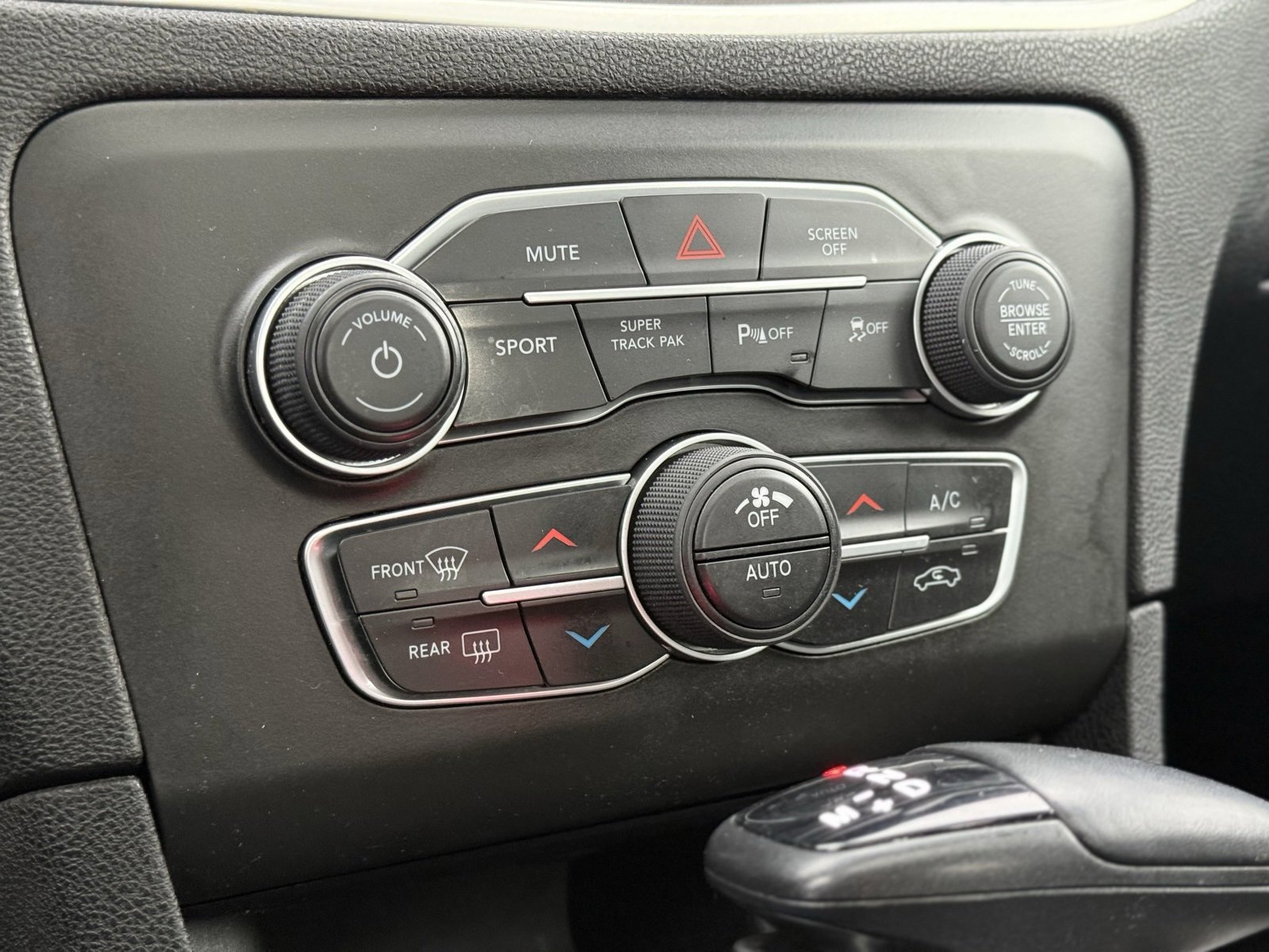 Used 2022 Dodge Charger GT w/ Blacktop Package image 19