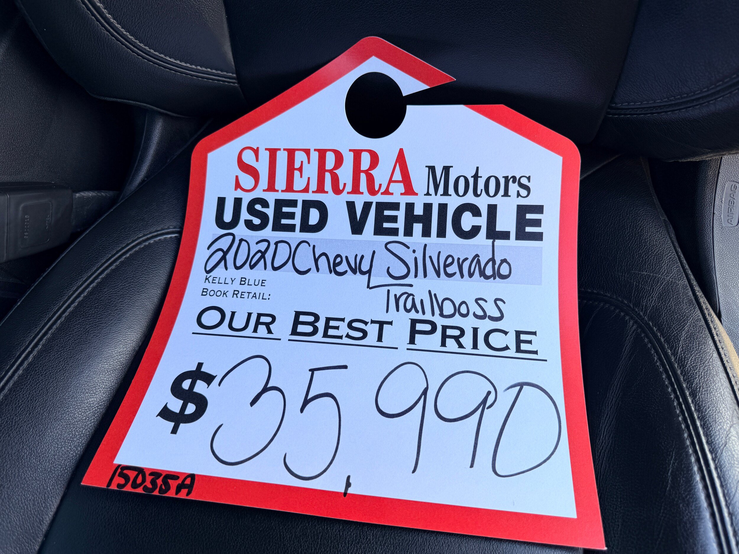 Used 2020 Chevrolet Silverado 1500 LT Trail Boss AWD/4WD image 9