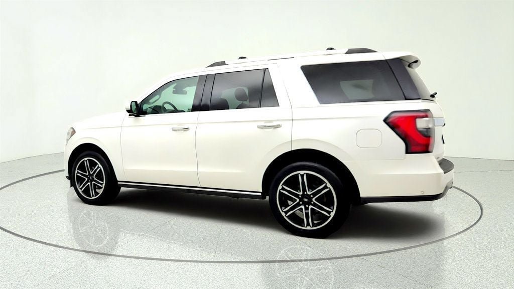 Used 2019 Ford Expedition Limited w/ Special Edition Package AWD/4WD image 7