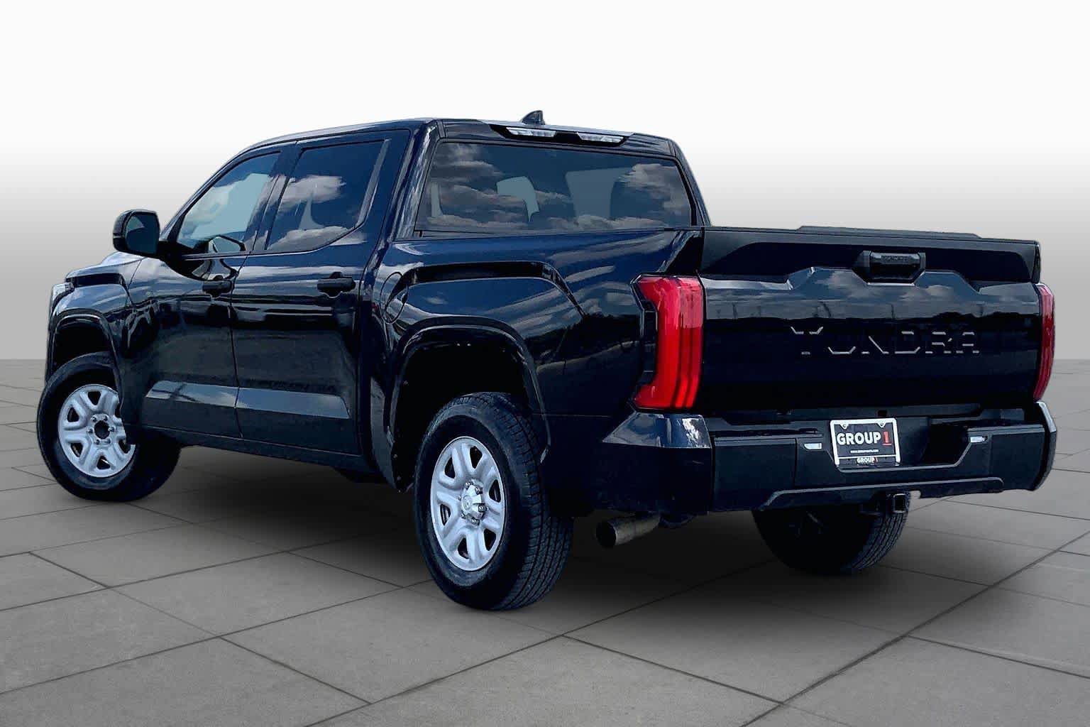 Used 2022 Toyota Tundra SR w/ SR Tow Package RWD image 12