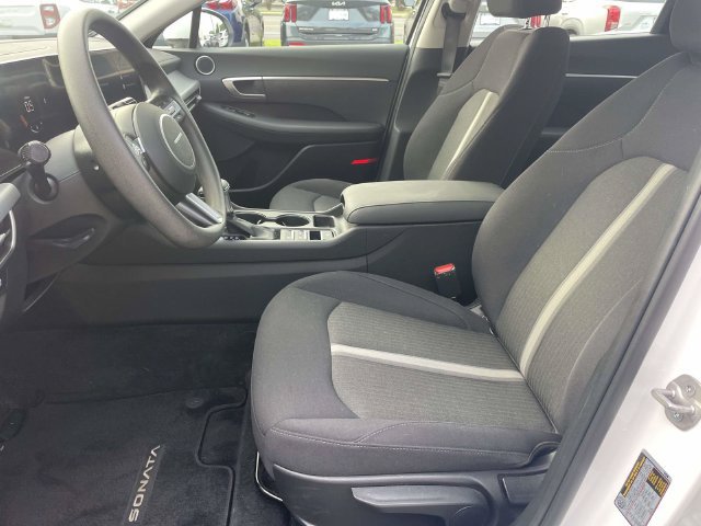 Certified 2025 Hyundai Sonata SE FWD image 15