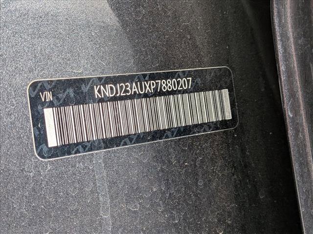 Used 2023 Kia Soul LX image 16