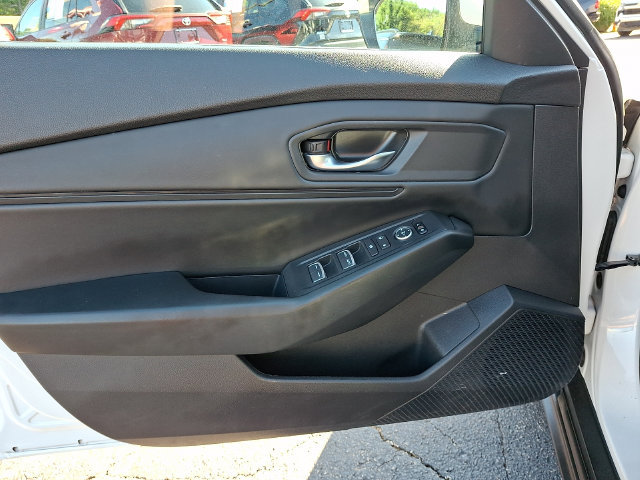 Used 2024 Honda Accord EX image 12