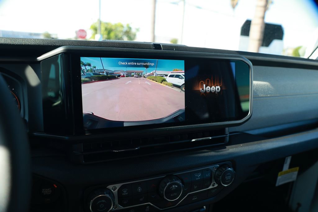 New 2026 Jeep Gladiator Sport image 19