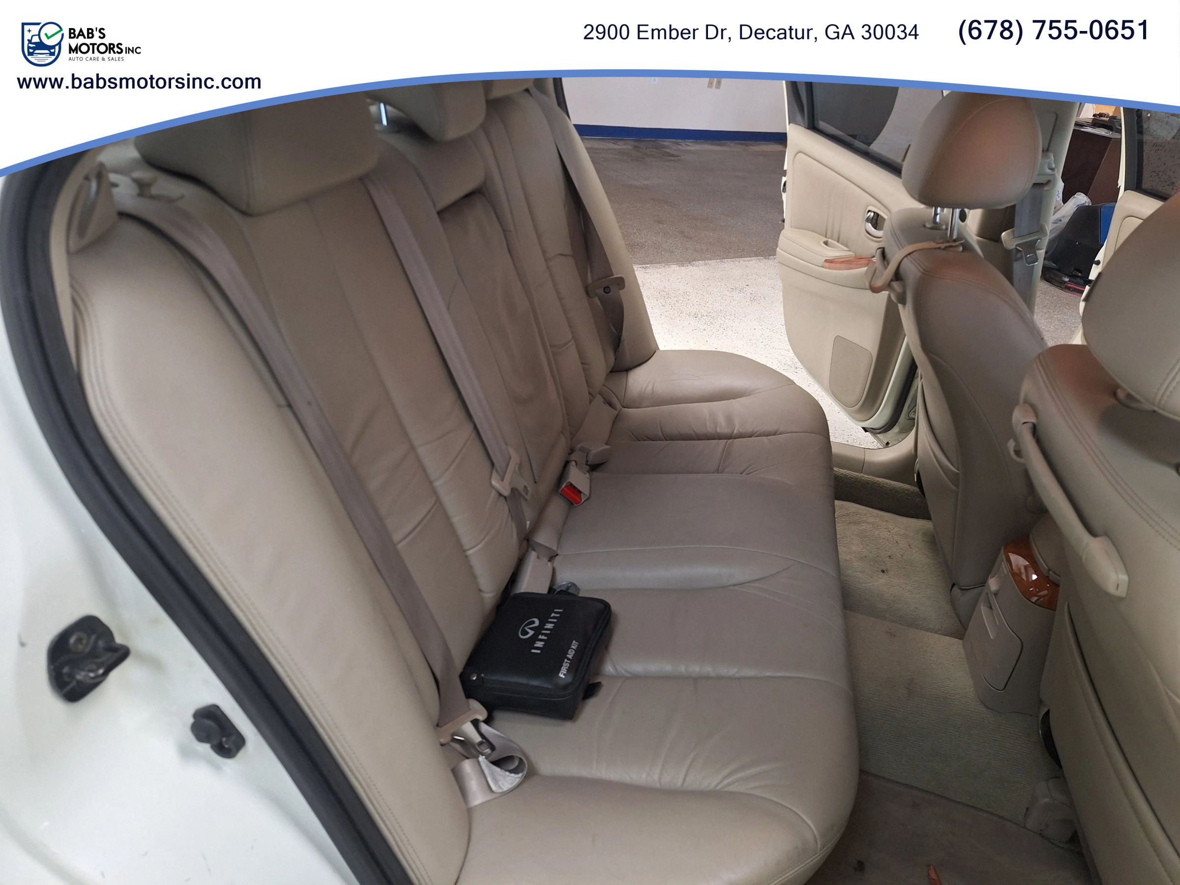 Used 2004 INFINITI I35 w/ Cold Weather Pkg FWD image 36
