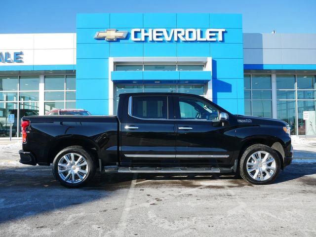 Used 2024 Chevrolet Silverado 1500 High Country w/ High Country Premium Package image 25