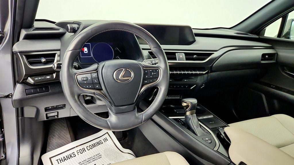Used 2021 Lexus UX 250h w/ Premium Package AWD/4WD image 12