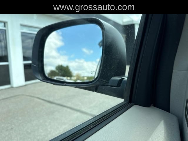 Used 2020 Dodge Grand Caravan SE FWD image 12
