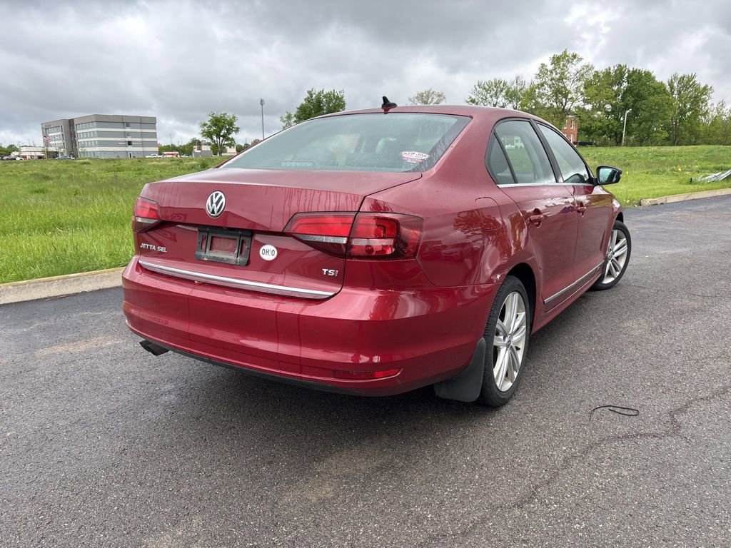 Used 2017 Volkswagen Jetta SEL FWD image 12