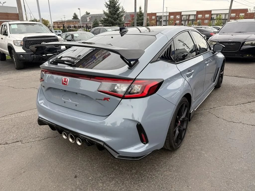 Used 2025 Honda Civic Type R image 6