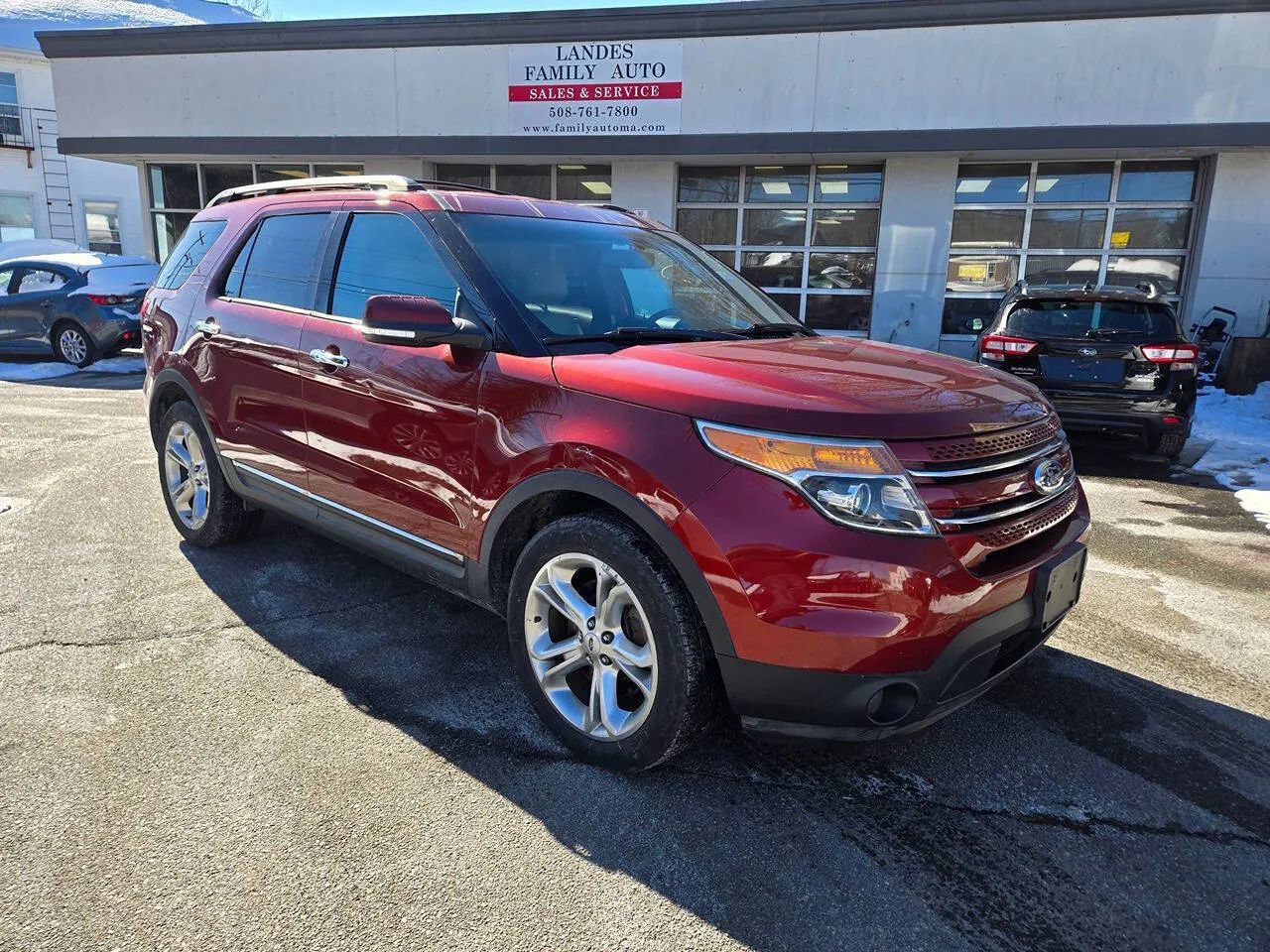 Used 2014 Ford Explorer Limited w/ Equipment Group 301A AWD/4WD image 1