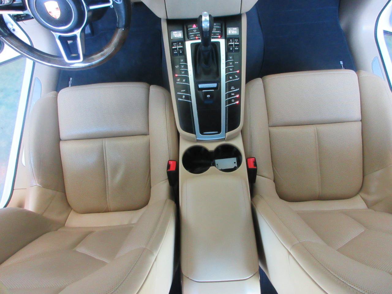 Used 2017 Porsche Macan S AWD/4WD image 18
