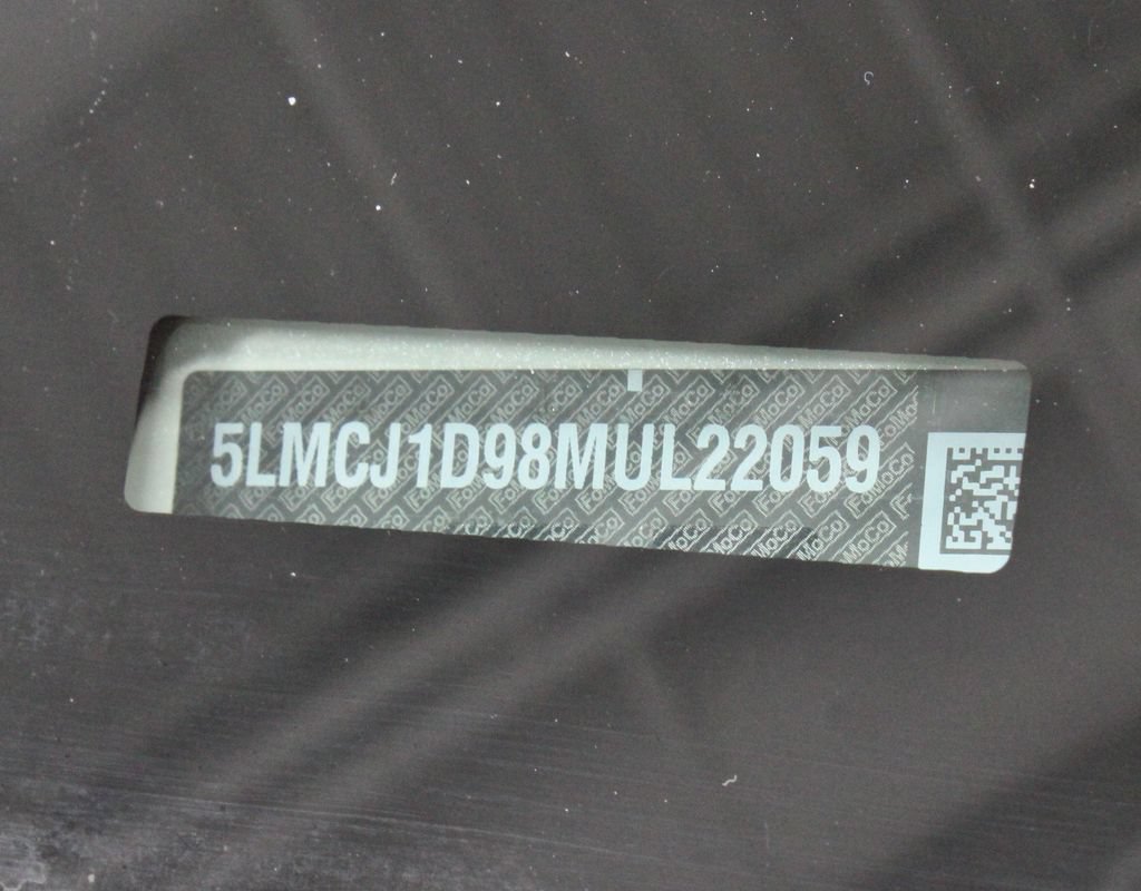 Used 2021 Lincoln Corsair AWD w/ Equipment Group 101A image 30