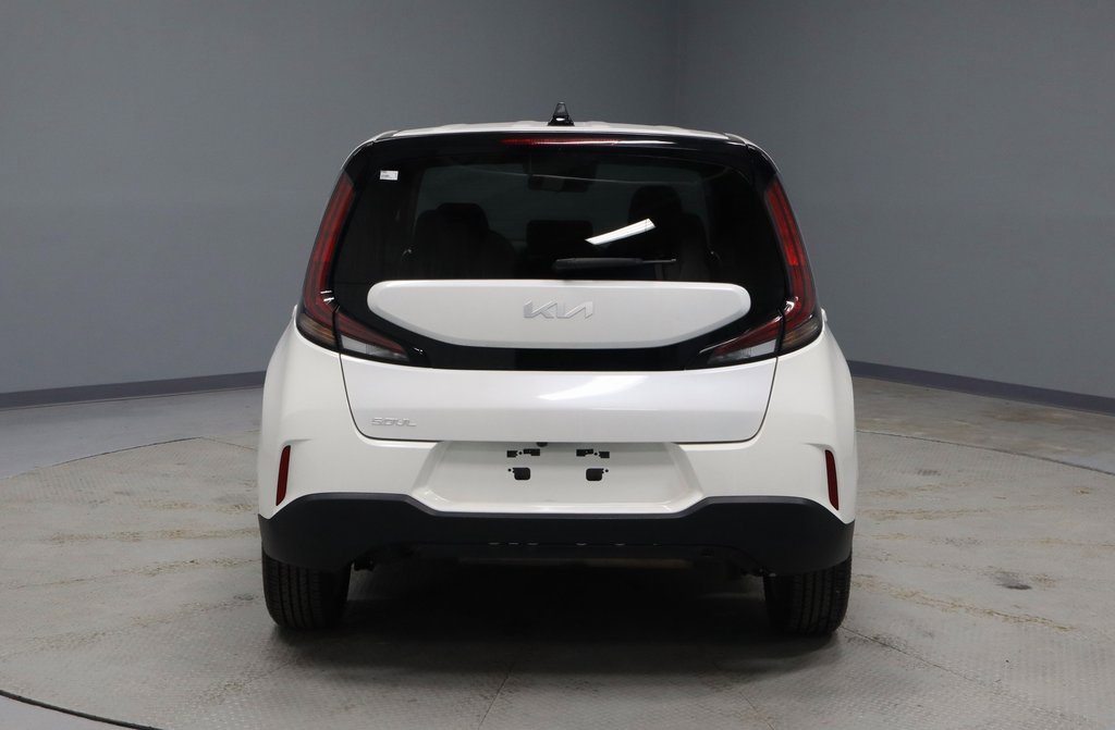 Used 2024 Kia Soul LX w/ Option Group 015 image 9