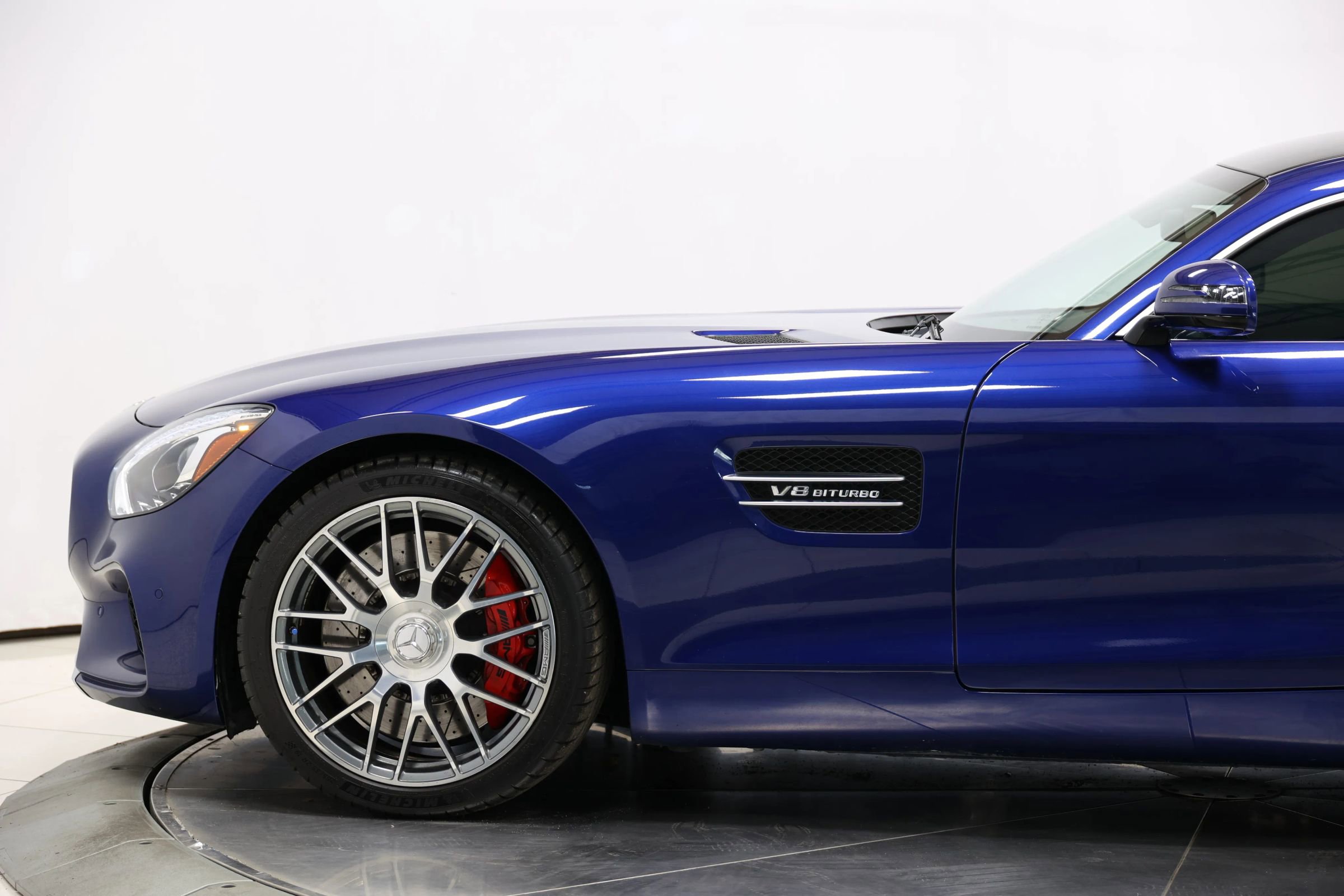 Used 2016 Mercedes-Benz AMG GT S image 6