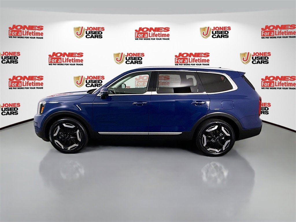 Used 2023 Kia Telluride S w/ S Sunroof Package image 16
