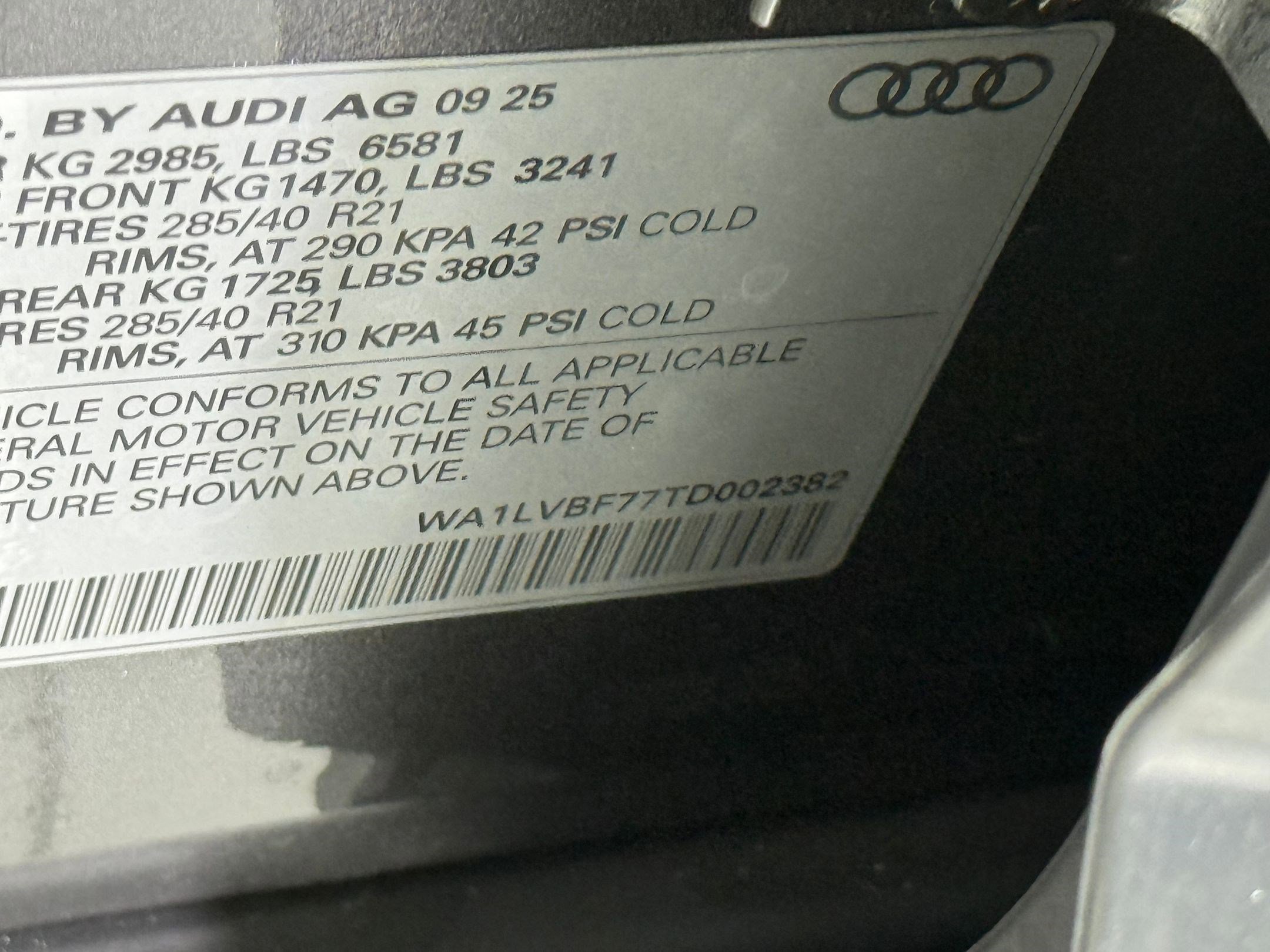 New 2026 Audi Q7 3.0T Premium Plus AWD/4WD image 23