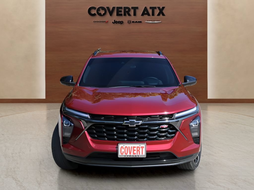 Used 2025 Chevrolet Trax RS FWD image 8