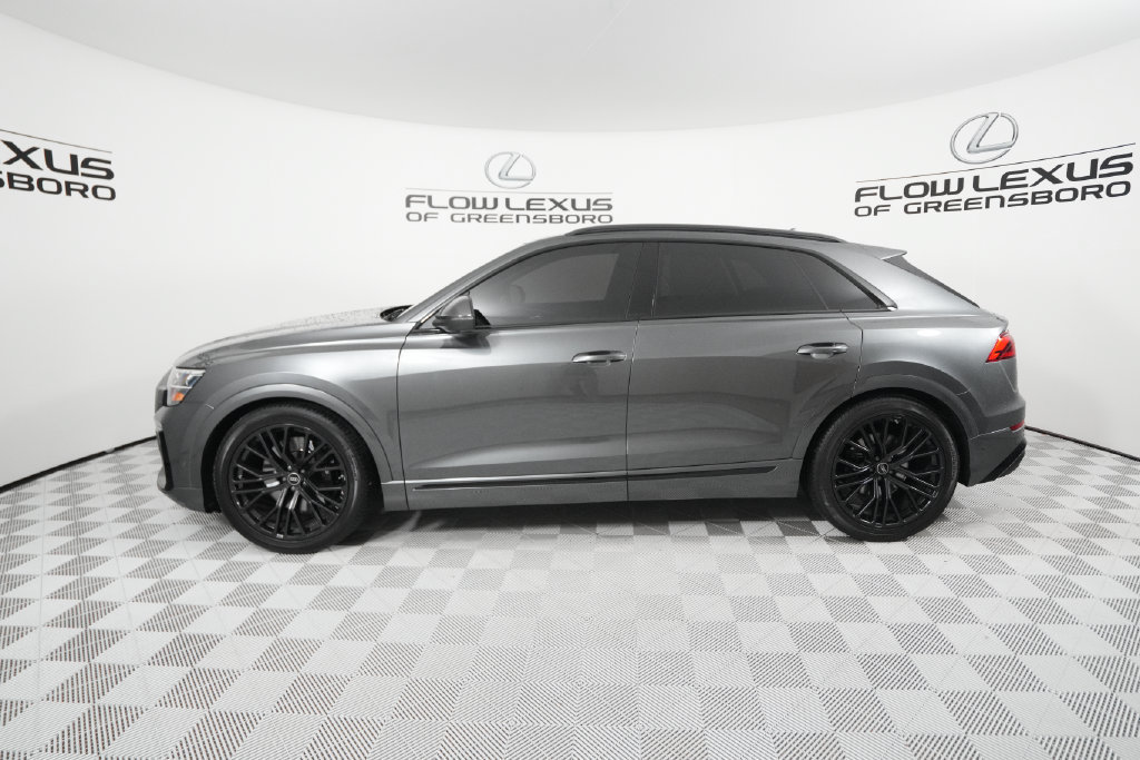 Used 2024 Audi SQ8 Prestige AWD/4WD image 4