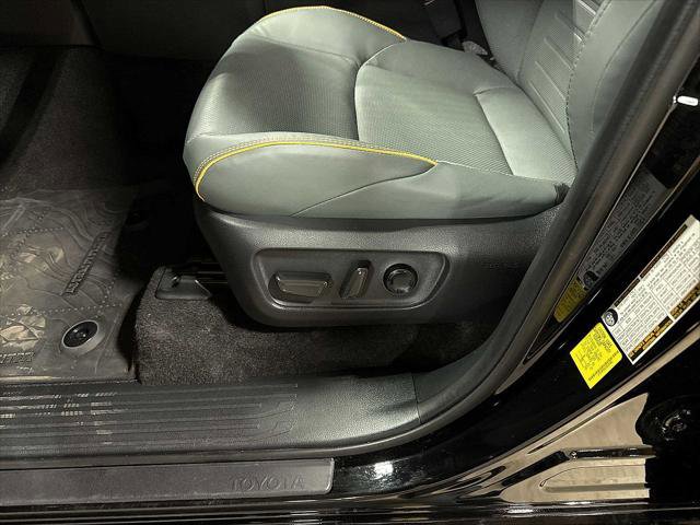 Certified 2025 Toyota 4Runner Trailhunter AWD/4WD image 23