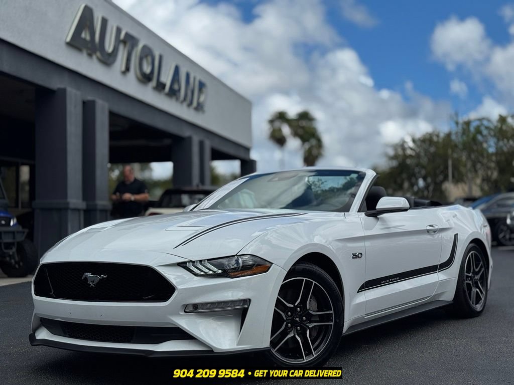 Used 2022 Ford Mustang GT Premium RWD image 1
